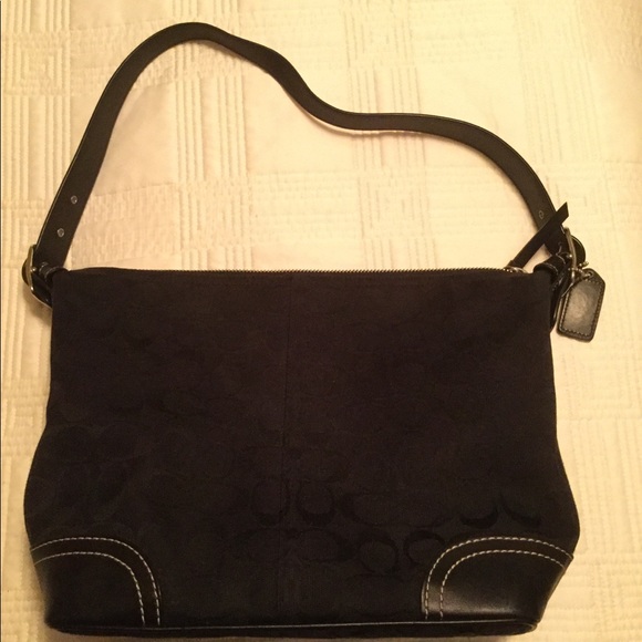 Coach black purse - Picture 1 of 2